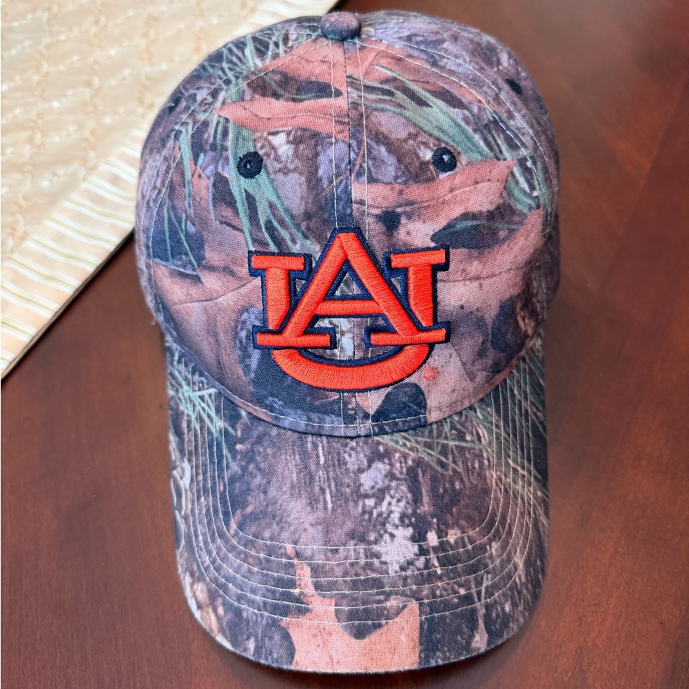 Auburn University Camo Hat. Great Condition!
